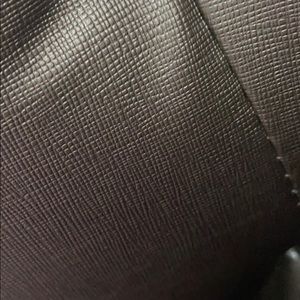 Meet your Posher, Avery